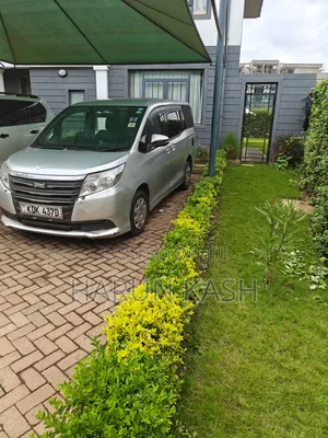 Toyota Noah Hire