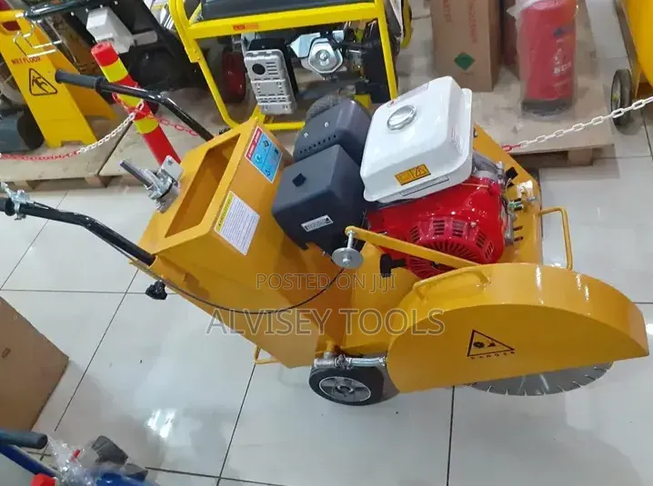 Powerful Concrete Cutter