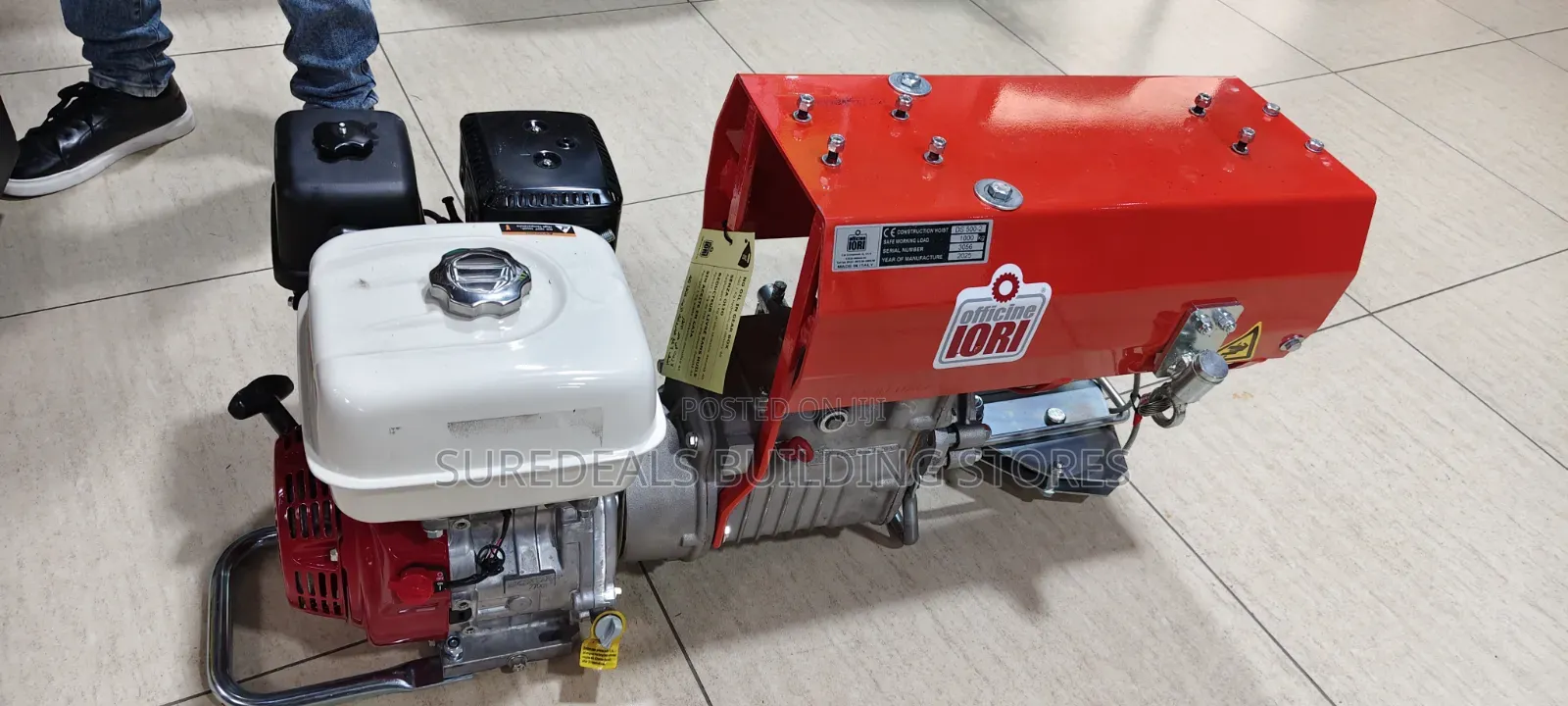 Concrete Hoist Machine Powered by a Honda Gx270 Petrol Engine.
