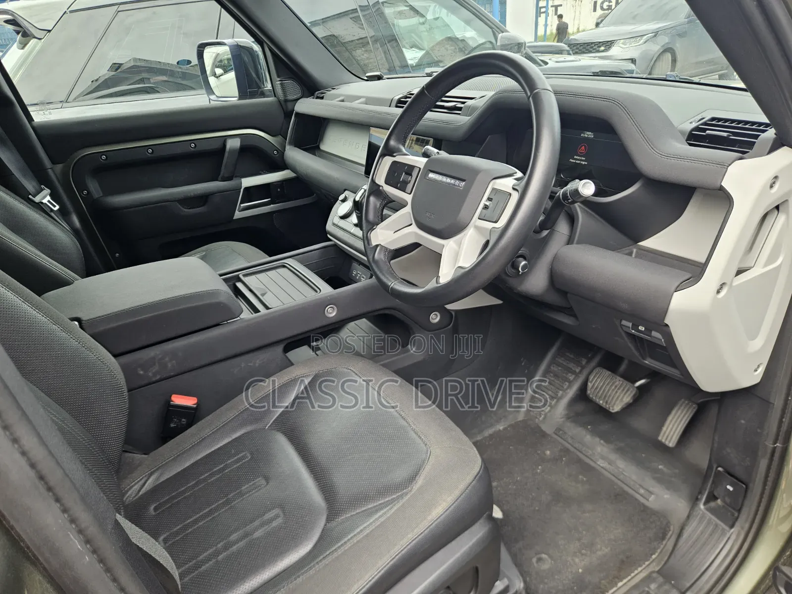 Land Rover Defender 2022 Green