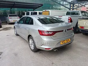 Renault Megane 2017 Silver