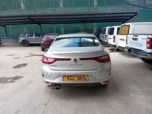 Renault Megane 2017 Silver