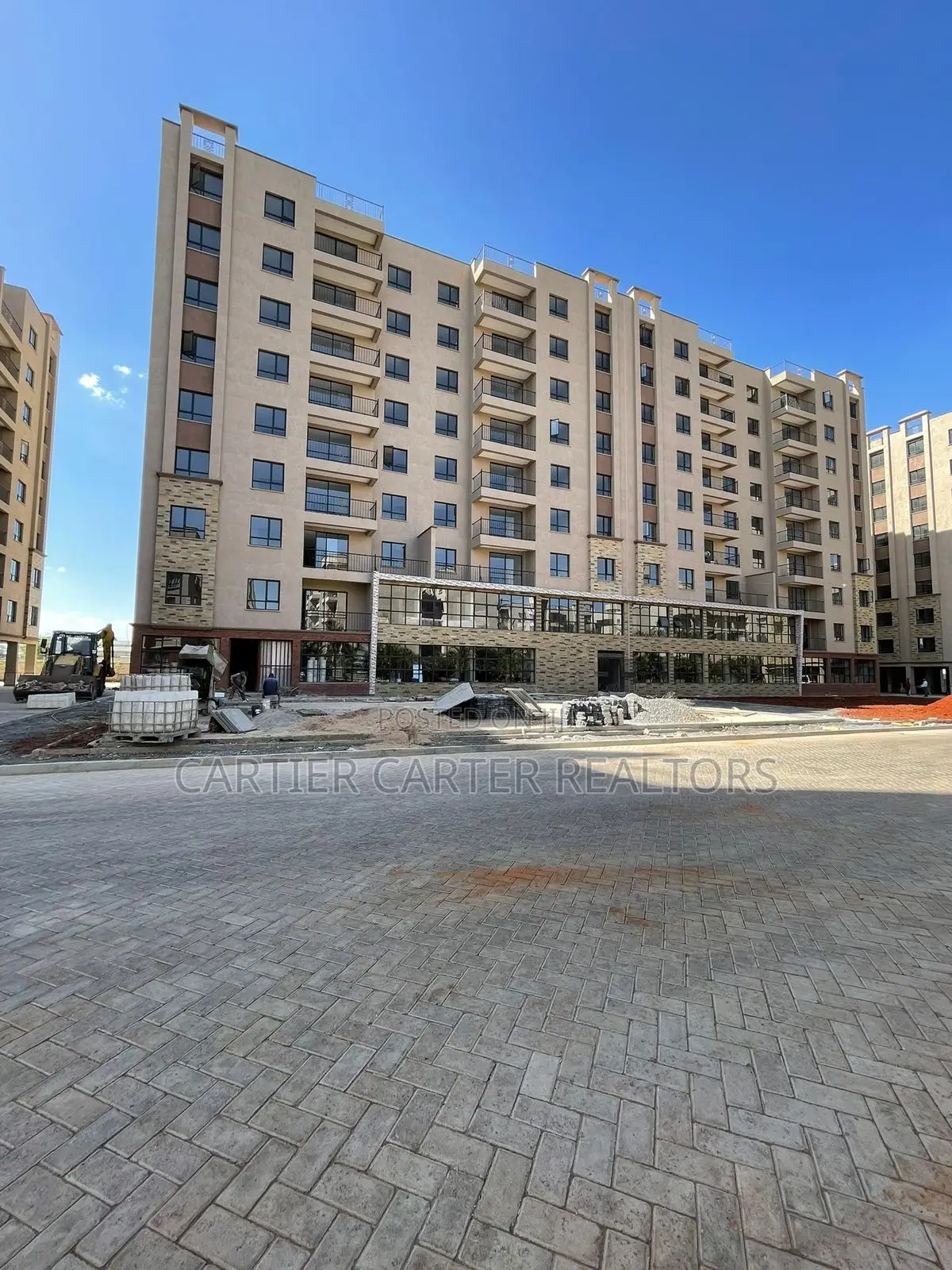 2bdrm Apartment in Gateway Mall Area for sale