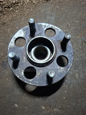 Rare Hub Honda Fit