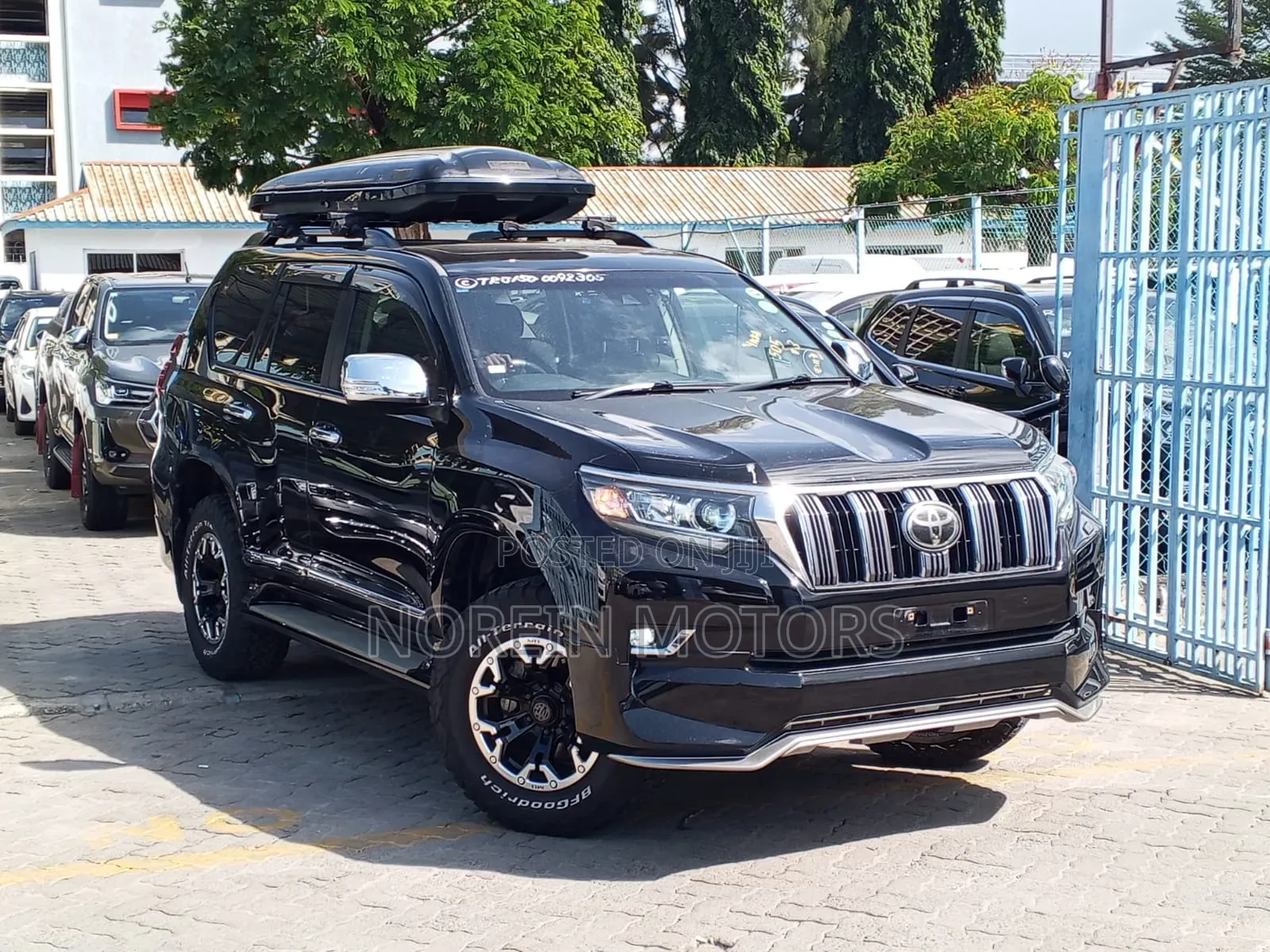 Toyota Land Cruiser Prado 2.8 2019 Matt Black