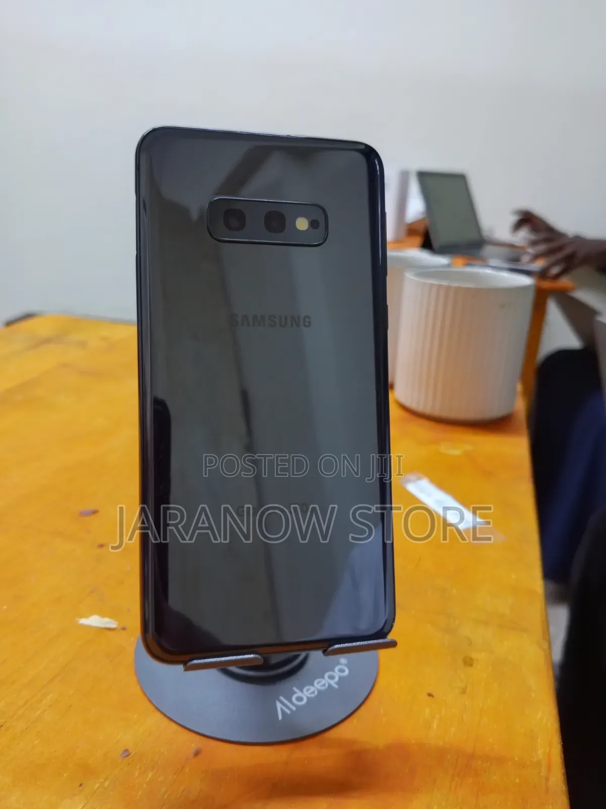 Samsung Galaxy S10e 128 GB Black