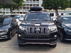 Toyota Land Cruiser Prado 2.8 2019 Matt Black