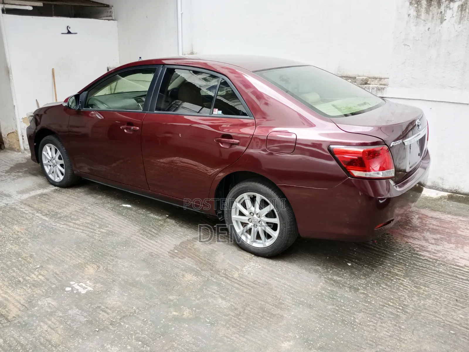Toyota Allion 2018 Maroon