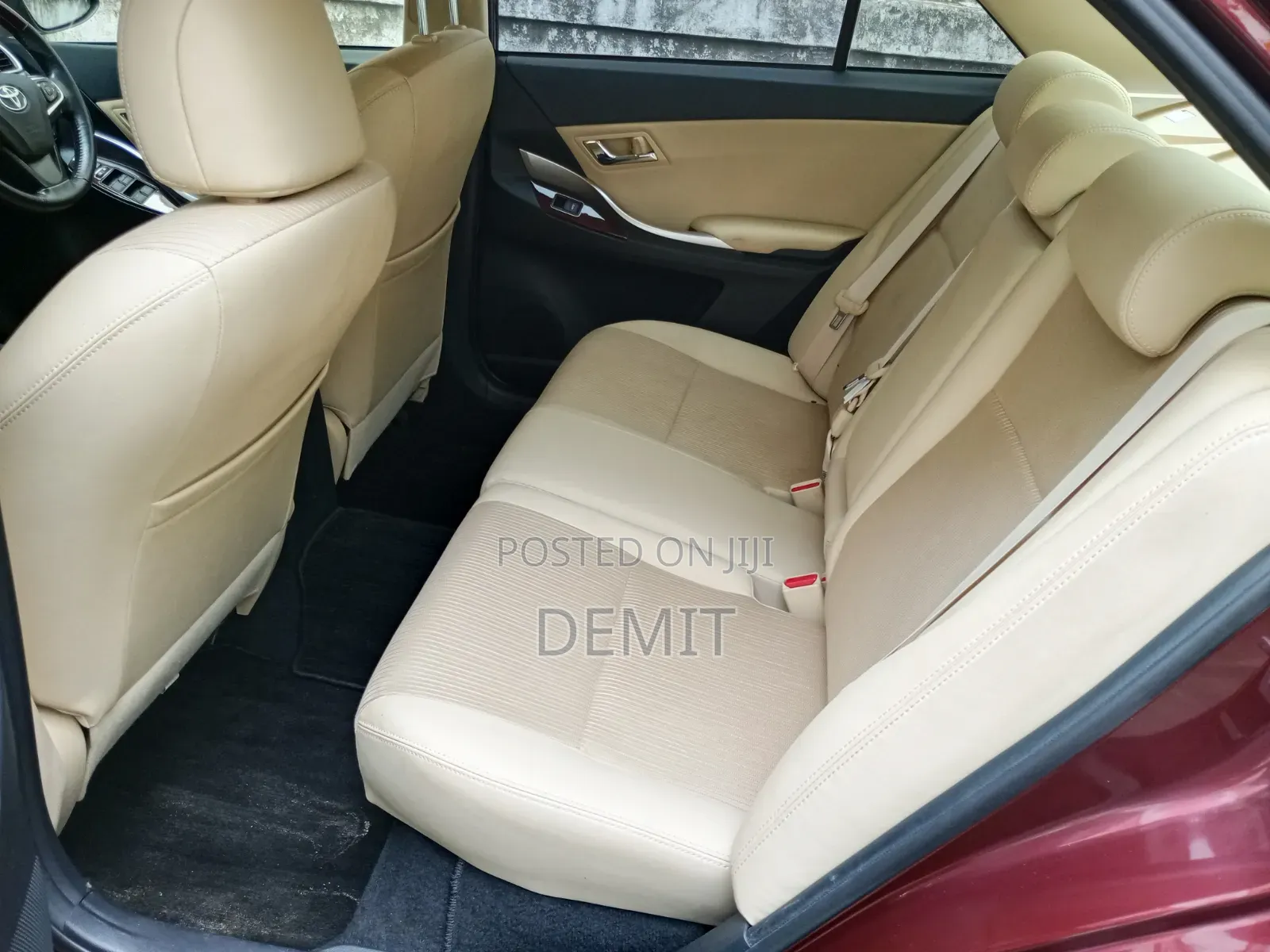 Toyota Allion 2018 Maroon