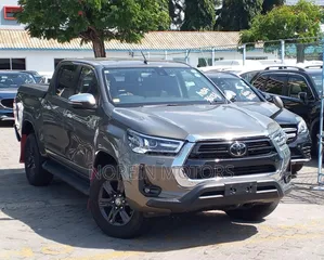 Toyota Hilux Revo Double Cab Deisel 2.8 AWD 2019 Gray