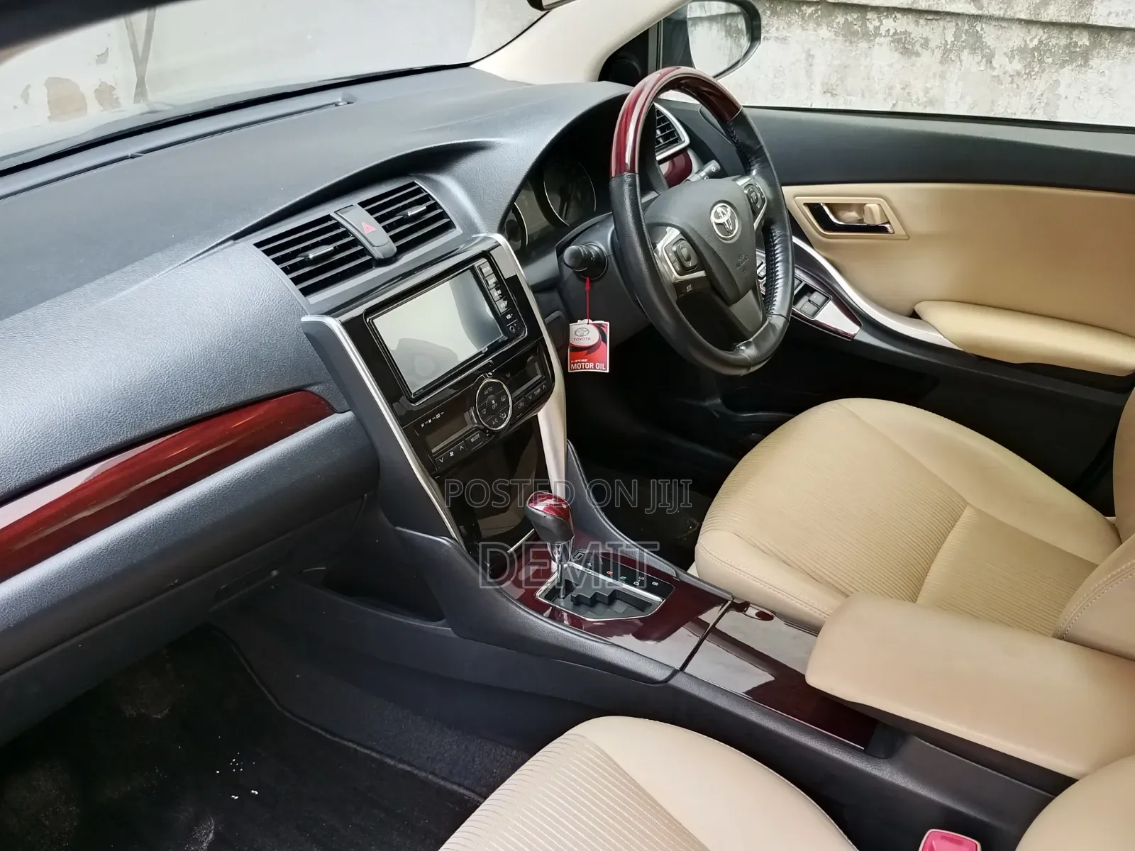 Toyota Allion 2018 Maroon
