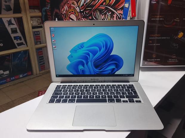 Laptop Apple MacBook Air 2017 8GB Intel Core i5 SSD 128GB