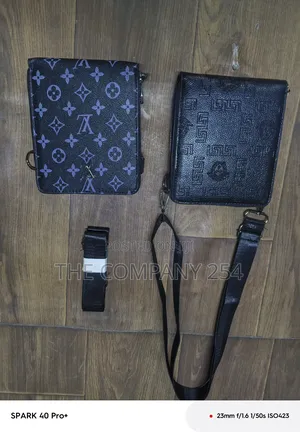 Quality Casual Leather Sling Chest Lv Versace Bags