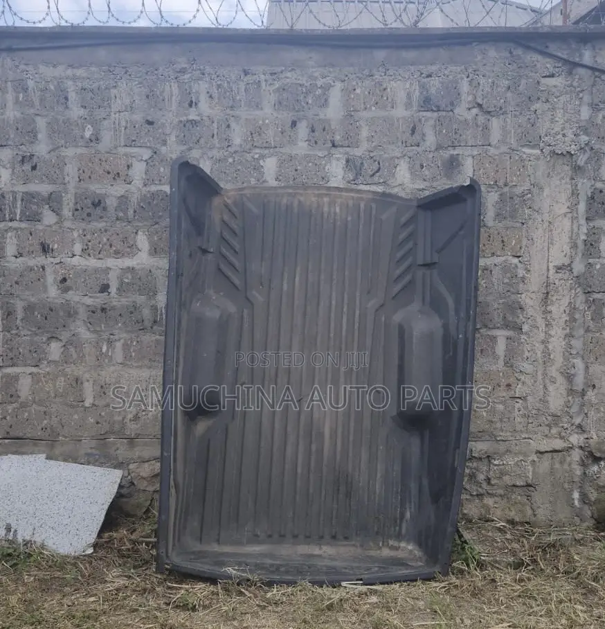 Toyota Hilux Bed Liner