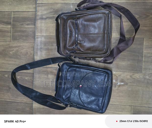 Quality Casual Leather Lacoste Designer Sling Bag Jeep Bags