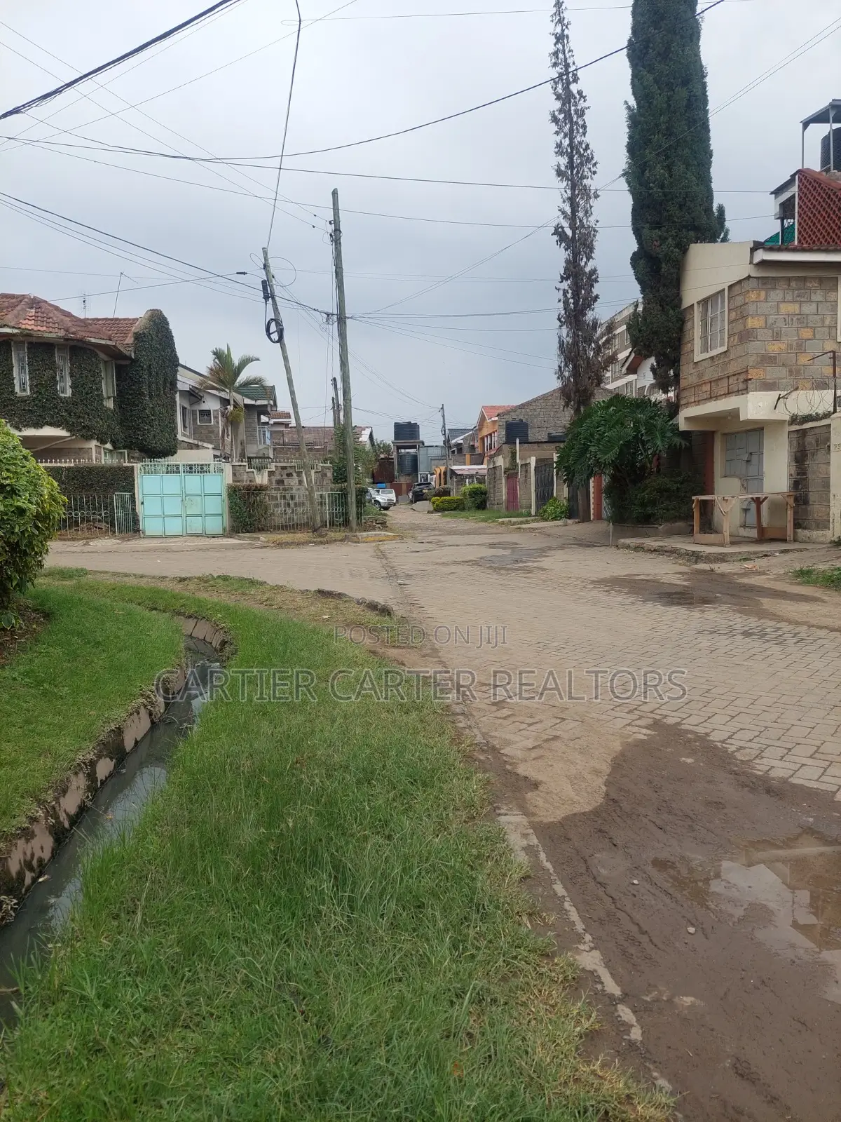5bdrm Maisonette in Greenspan for sale
