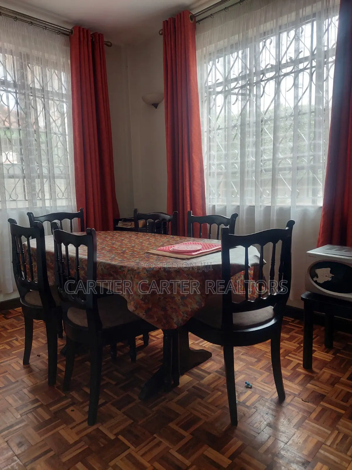 5bdrm Maisonette in Greenspan for sale