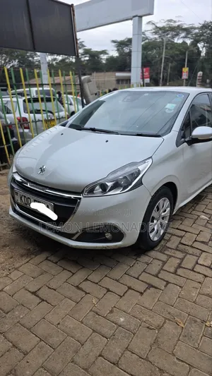 Peugeot 208 2016 Pearl