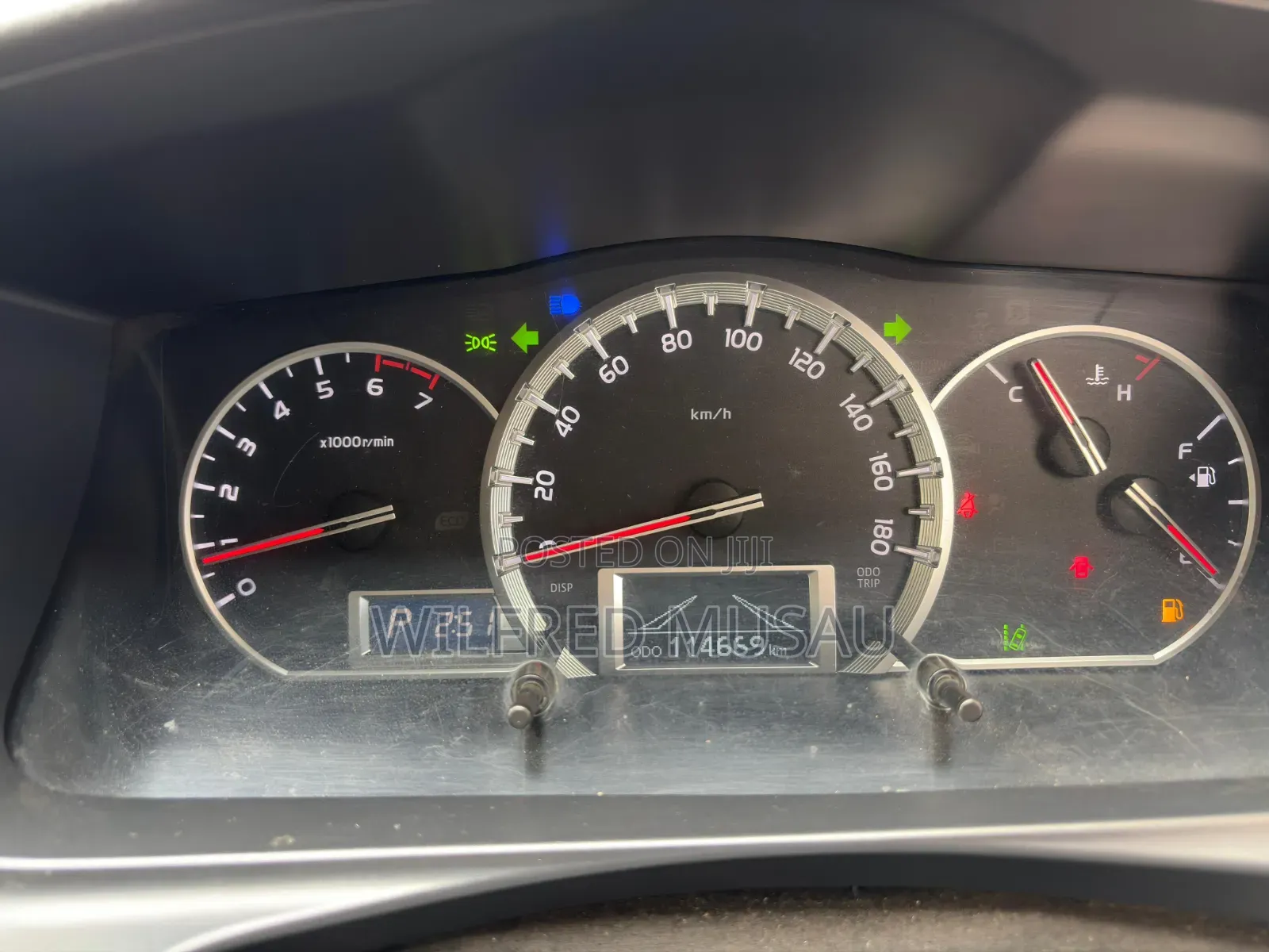 Toyota HiAce 2018 Black
