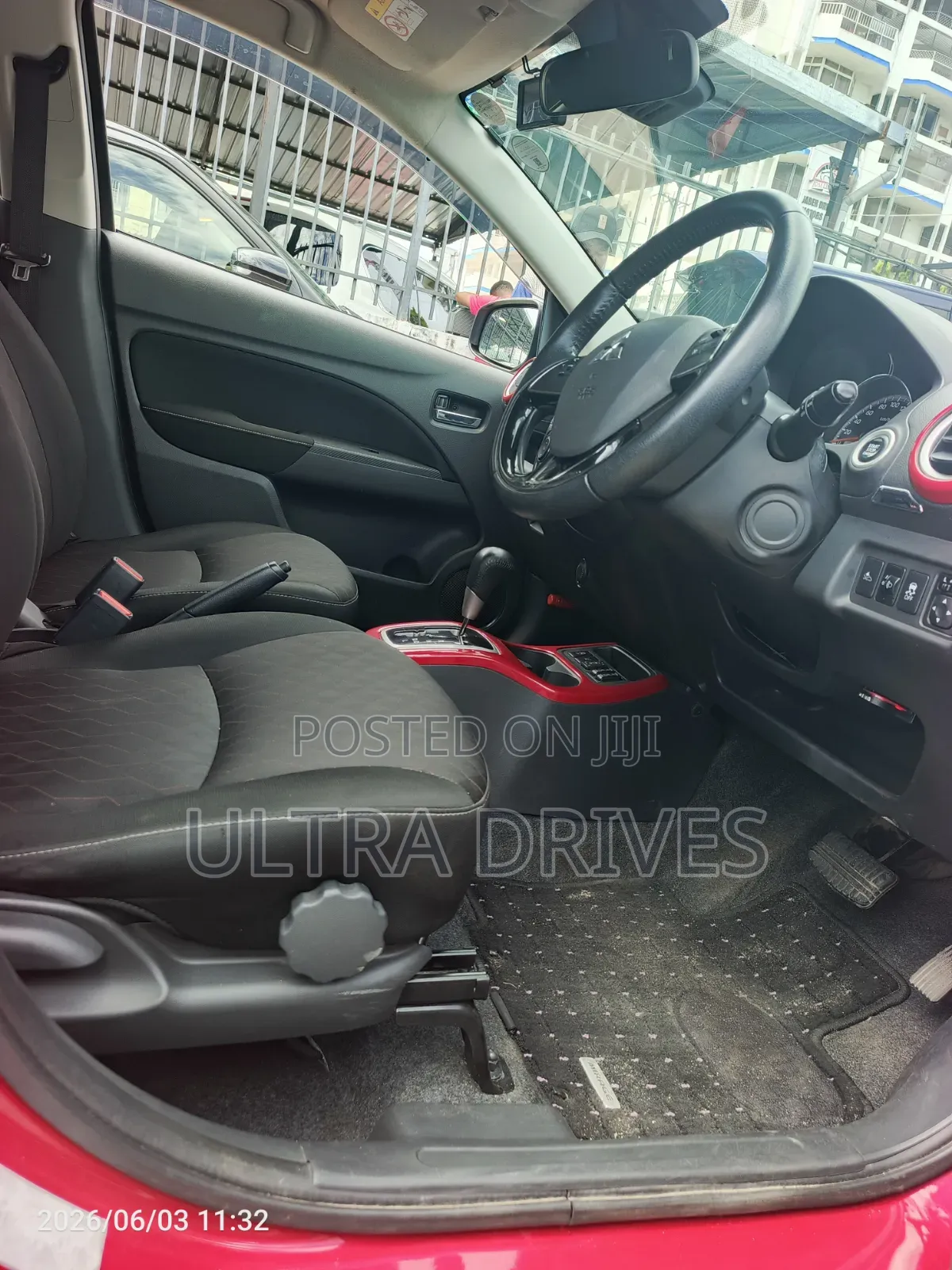 Mitsubishi Mirage 2020 Red