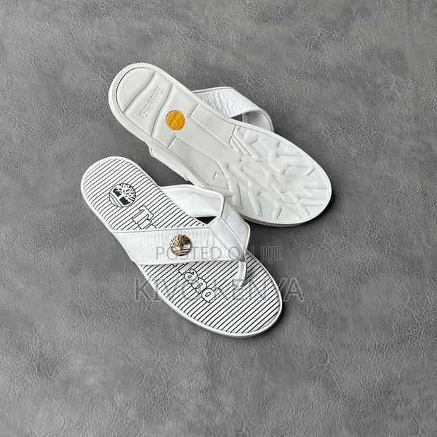 Quality Casual Slides - thumbnail 2