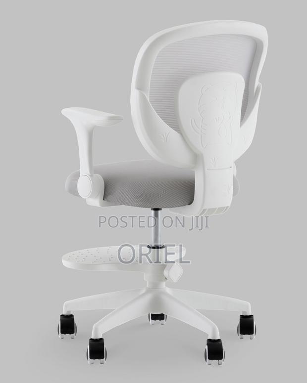 Office Chair : Office Adjustable Swivel Chair - thumbnail 8