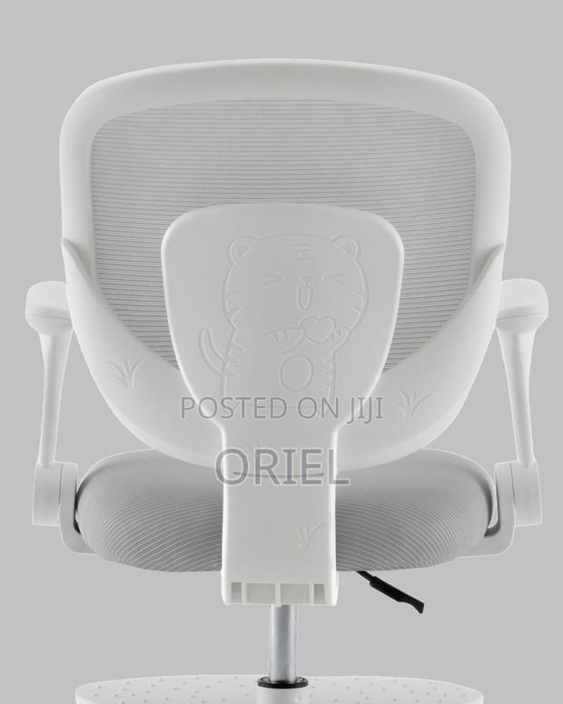 Office Chair : Office Adjustable Swivel Chair - thumbnail 15