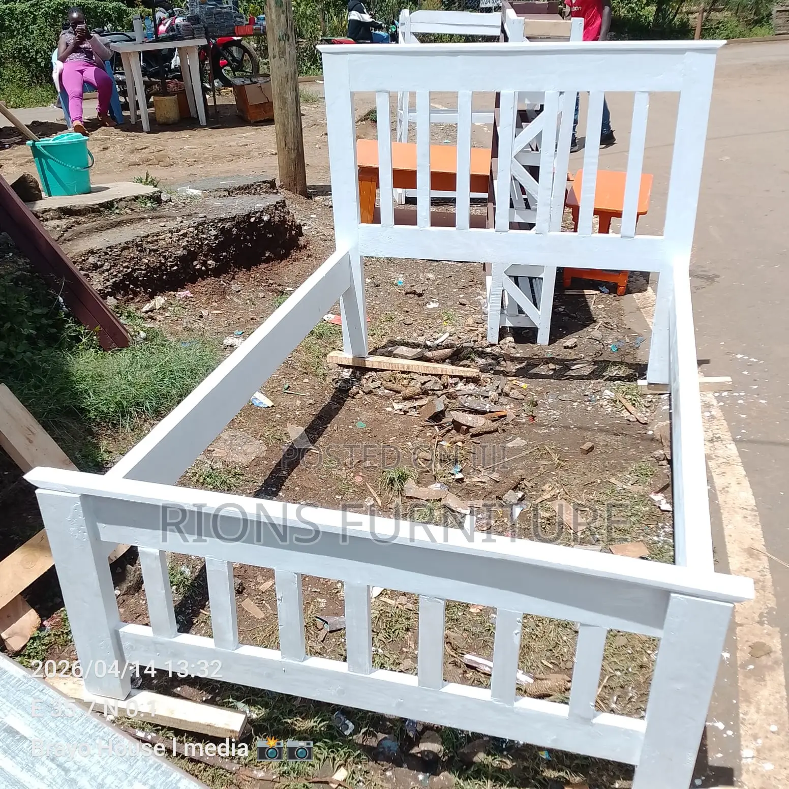 White Wood Bed 5x6