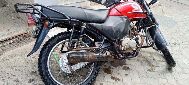 Honda XL 125 2023 Red - thumbnail 4