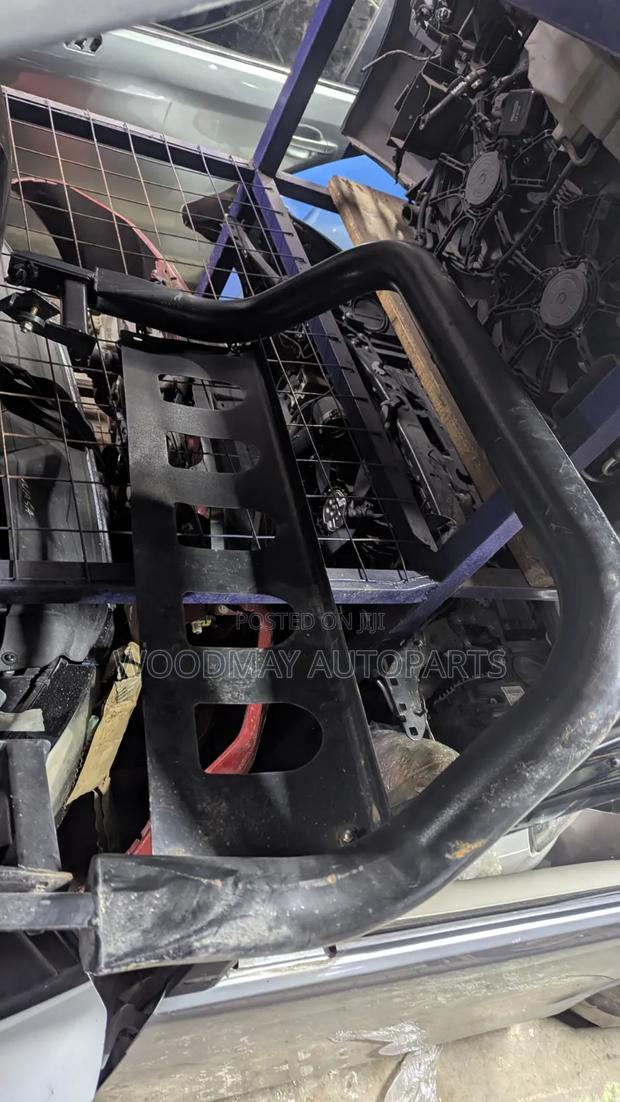 Mitsubishi Delica Bull Bar - thumbnail 3