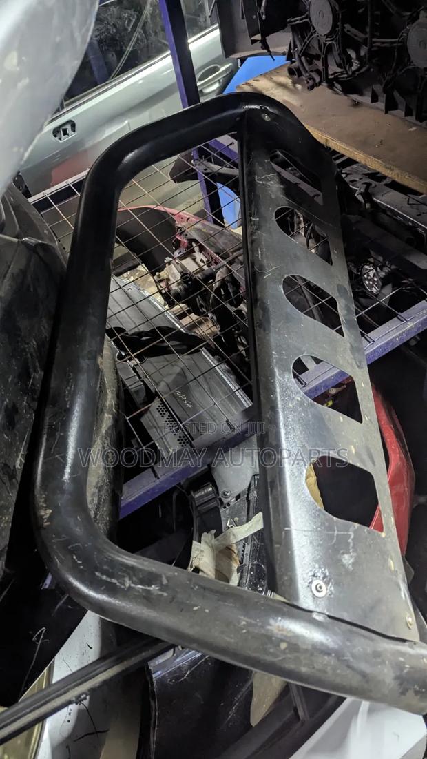 Mitsubishi Delica Bull Bar - thumbnail 4