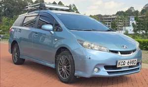 Toyota Wish 2011 Blue
