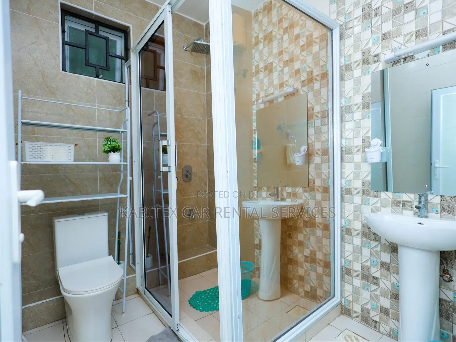 Modern 2br Apartment ,Pool, Ac 5 Minutes Walk to the Beach