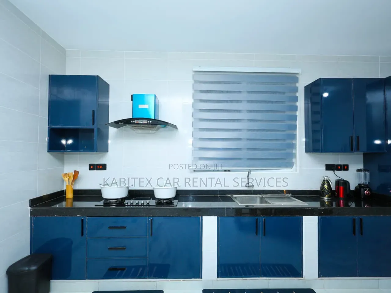 Modern 2br Apartment ,Pool, Ac 5 Minutes Walk to the Beach