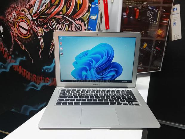 Laptop Apple MacBook Air 2017 8GB Intel Core i5 SSD 128GB