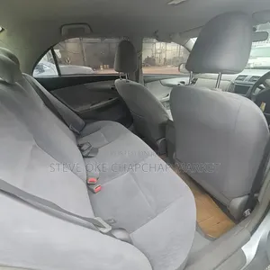 Toyota Axio 2006 Silver