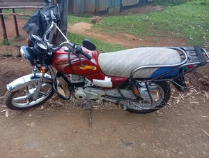 Bajaj Boxer 2021 Red
