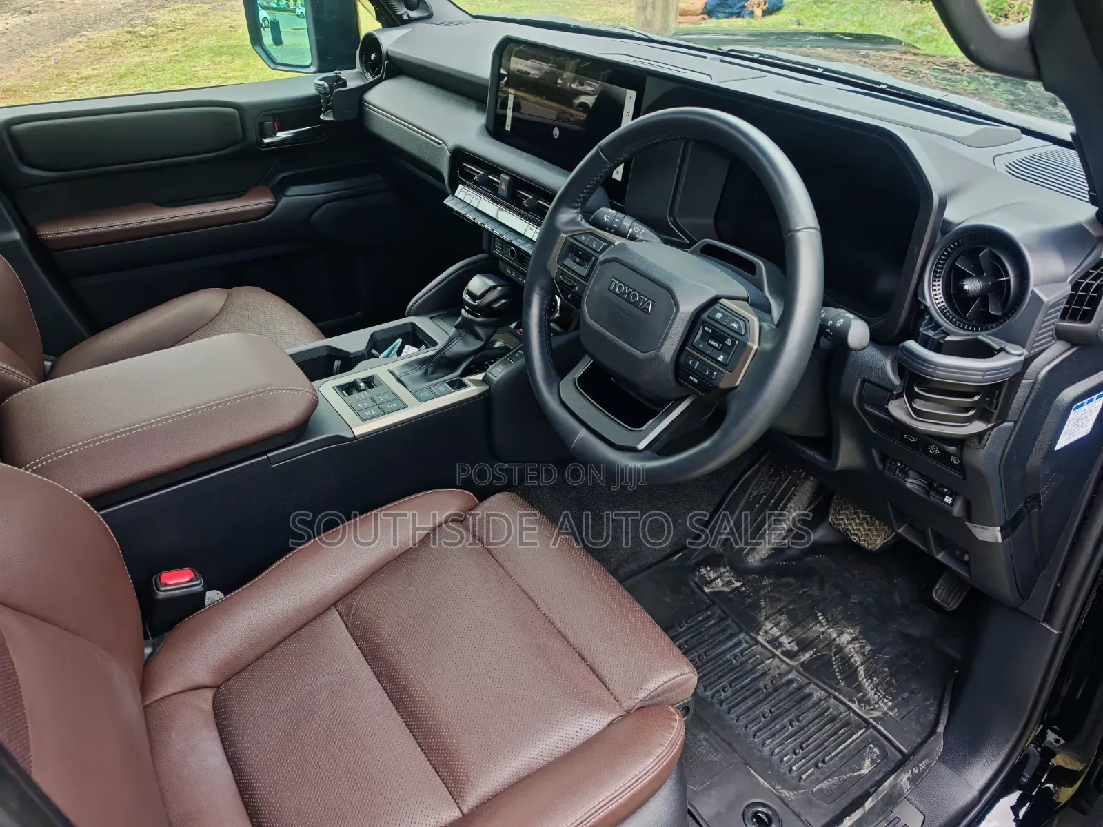 Toyota Land Cruiser LC250 2024 Black