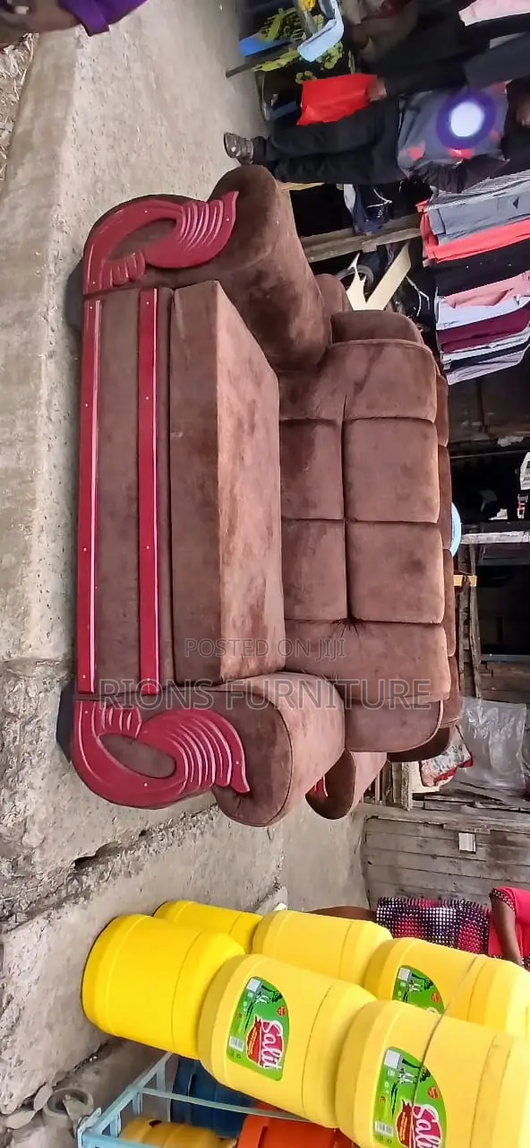 Brown Chester Sofa Sest