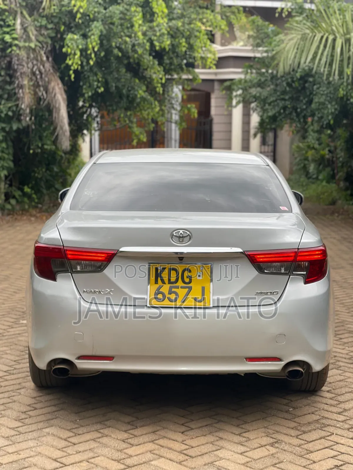 Toyota Mark X 2.5 AWD 2015 Silver