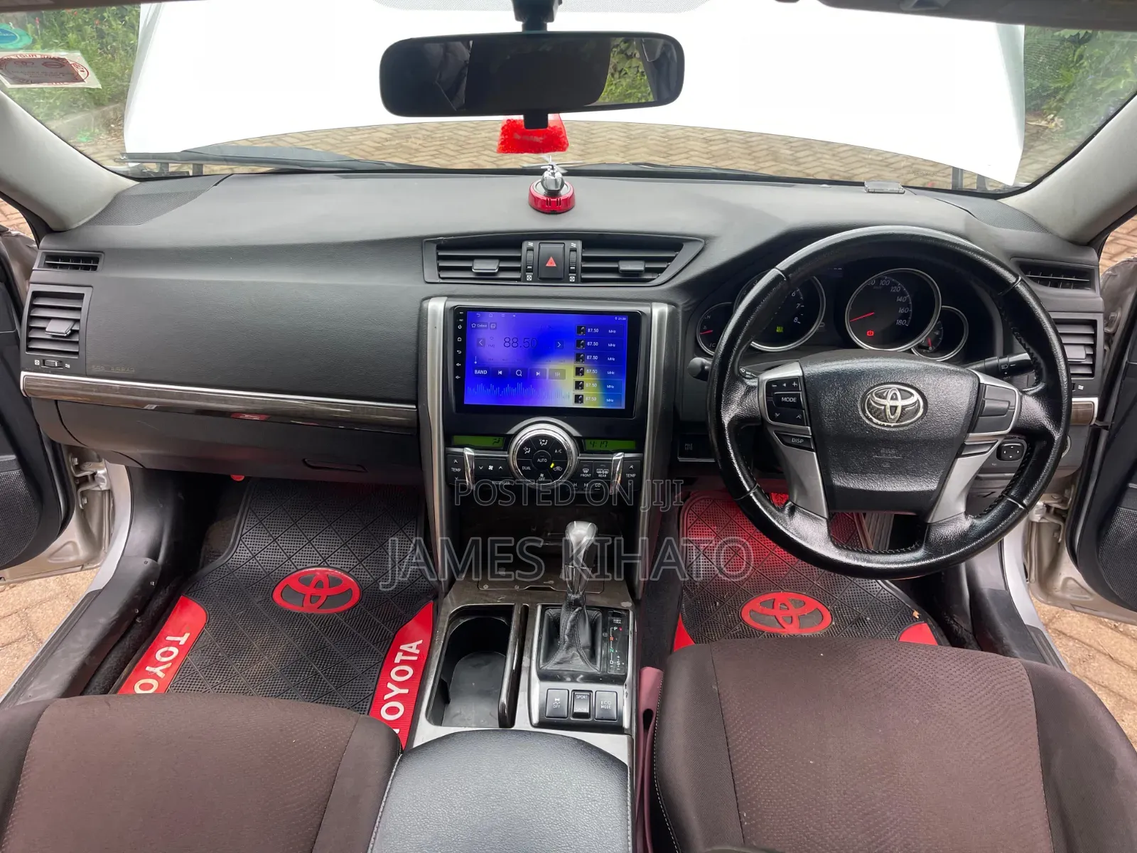 Toyota Mark X 2.5 AWD 2015 Silver
