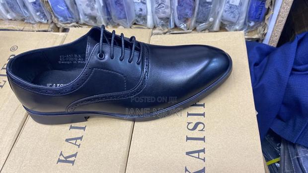 Bosin Shoes - main view