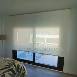 Sunscreen Roller Blinds – Daytime Visibility With Enhanced Comfort