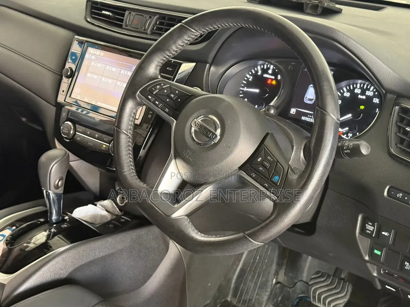 Nissan X-Trail 2.0 Hybrid FWD 2018 Black