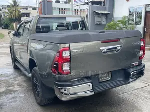 Toyota Hilux Revo Double Cab Deisel 2.4 AWD 2020 Gray