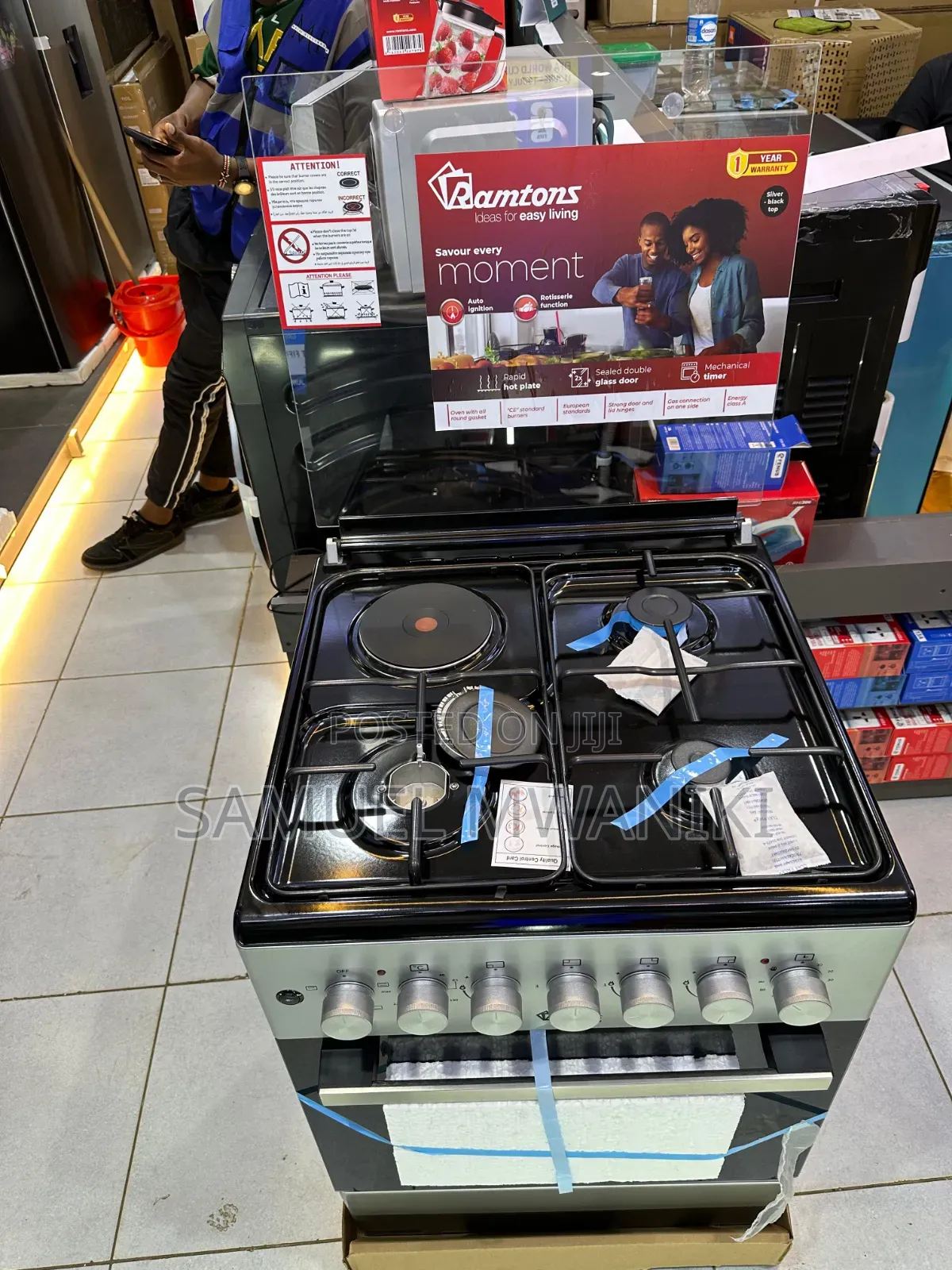 Ramtons Cooker 3 Gas + 1 Rapid Hotplate Electric Oven 57x57cm