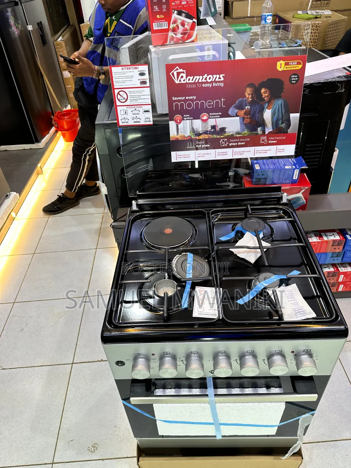 Ramtons Cooker 3 Gas + 1 Rapid Hotplate Electric Oven 57x57cm