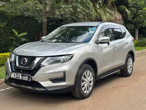 Nissan X-Trail 2.0 Petrol AWD 2018 Silver