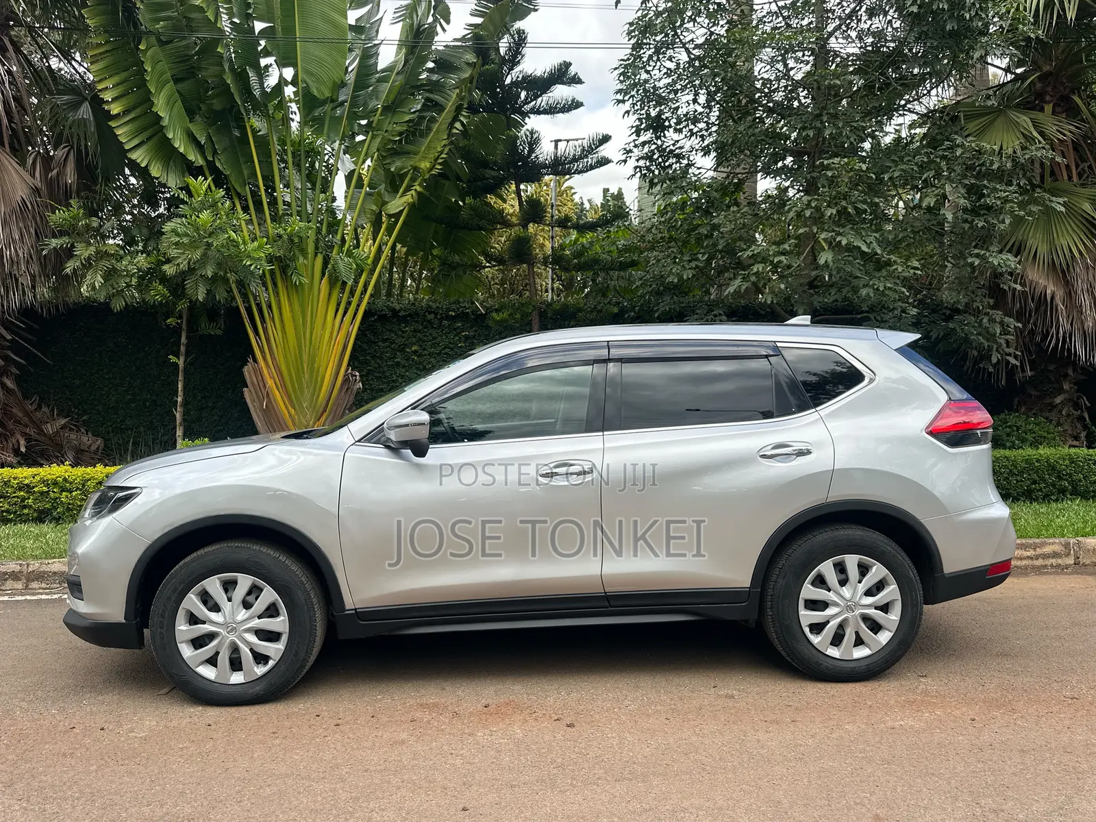 Nissan X-Trail 2.0 Petrol AWD 2018 Silver