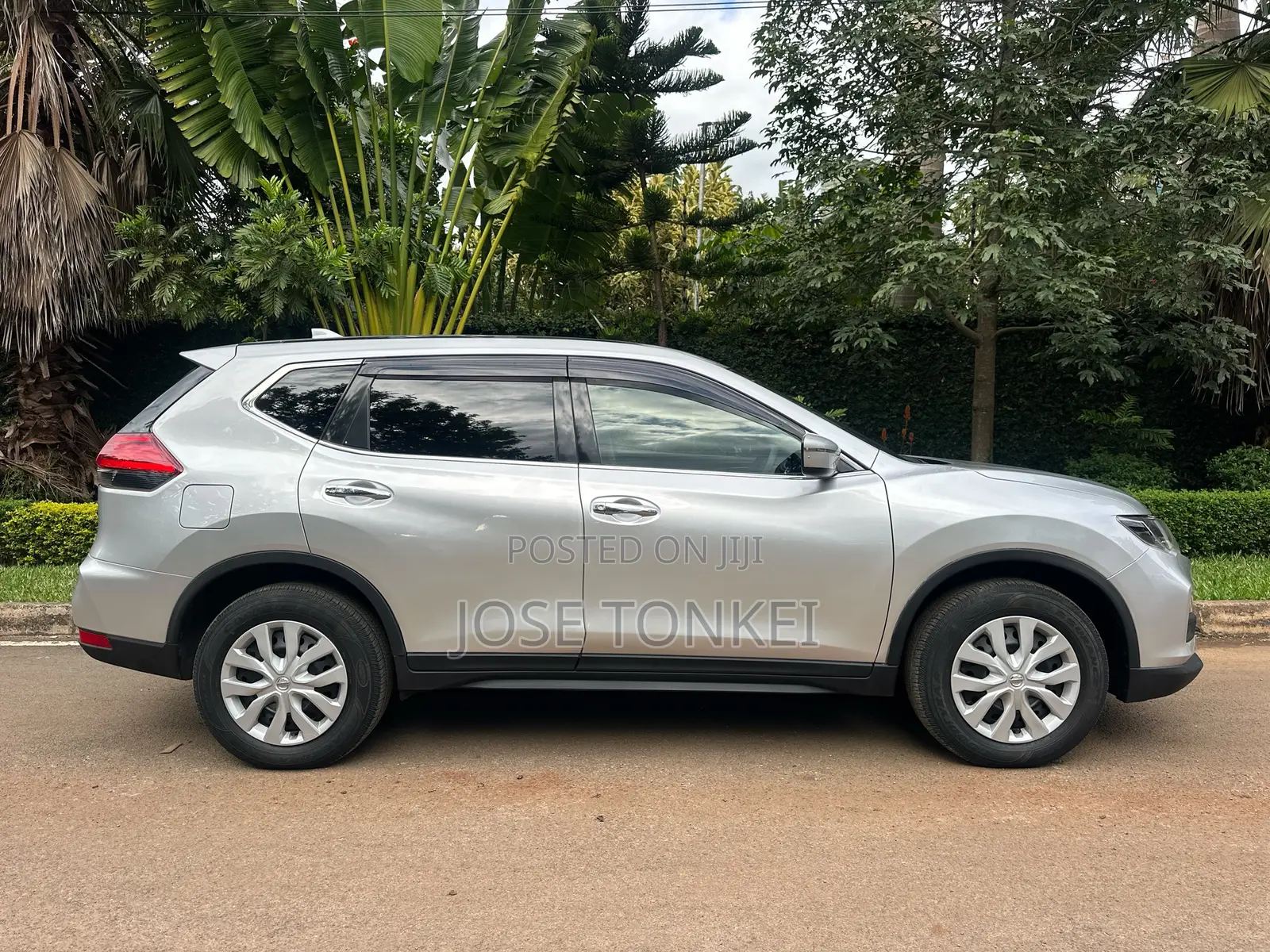 Nissan X-Trail 2.0 Petrol AWD 2018 Silver